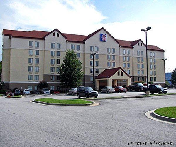 Hotel La Quinta By Wyndham Atlanta Airport North