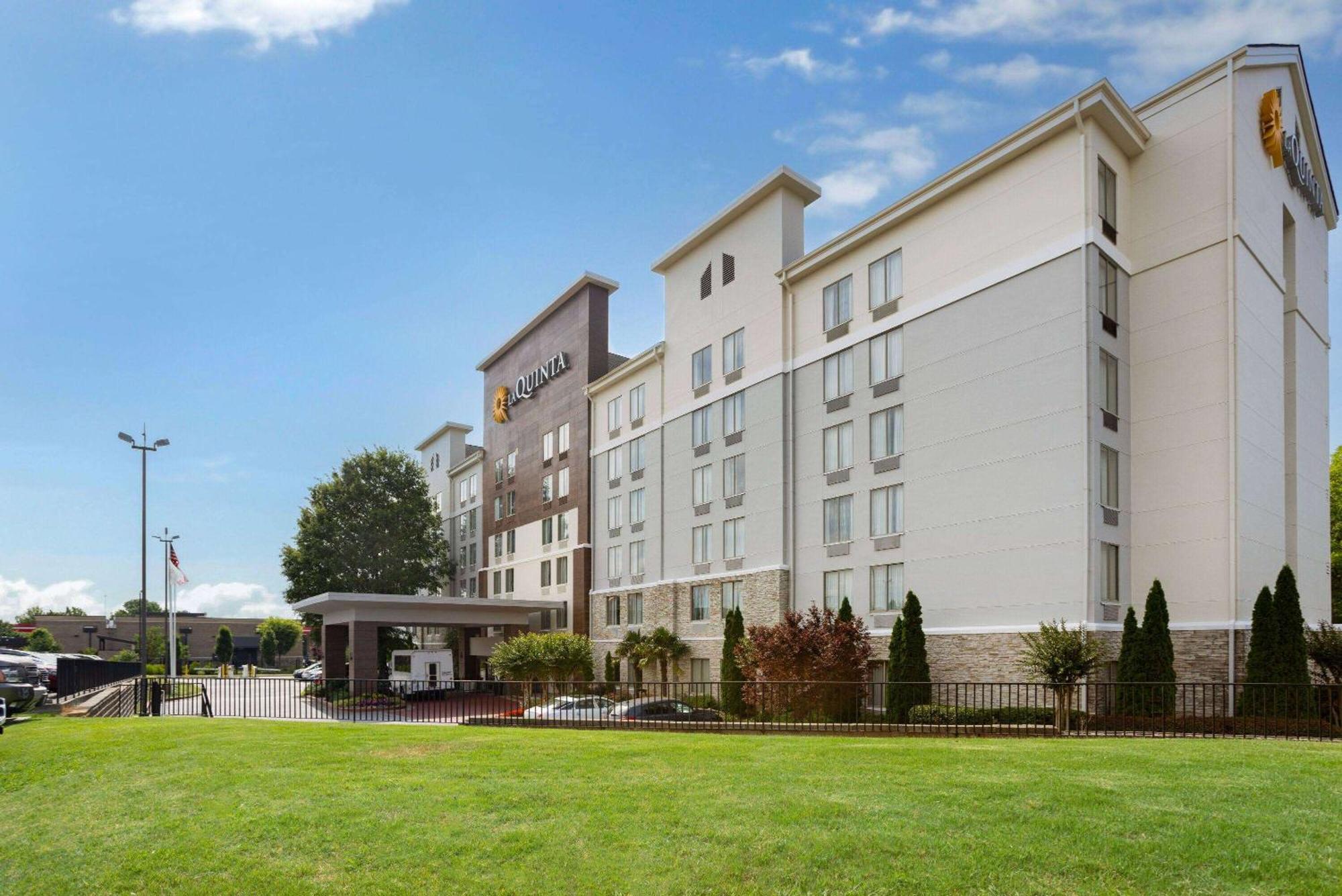 La Quinta By Wyndham Atlanta Airport North 3* College Park